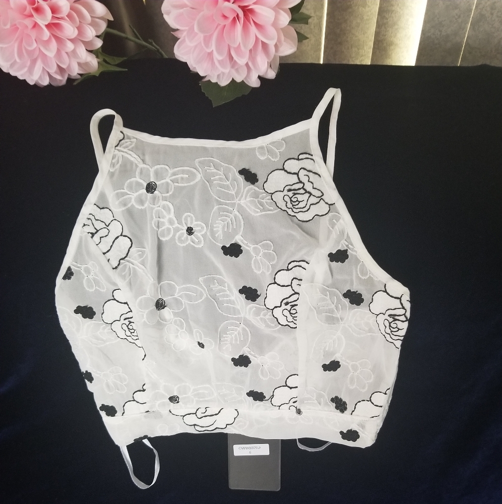 Crop top